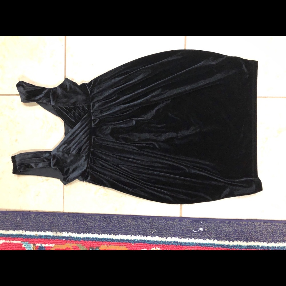 Black velvet dress